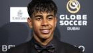 ساعة بروح سيارة.. هدية استثنائية للامين يامال