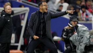 ليام روزونيور 