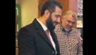 بكوب قهوة في شوارع دمشق.. الشرع يكذّب شائعات &laquo;الحادث الأمني&raquo;