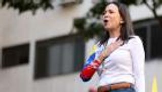 &laquo;في أقرب وقت ممكن&raquo;.. زعيمة المعارضة الفنزويلية تخطط للعودة لبلادها