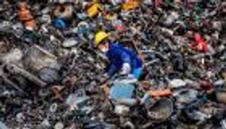 صدمة بيئية.. صناعة إعادة التدوير في الاتحاد الأوروبي تأتي بنتائج عكسية