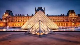 متحف اللوفر - أرشيفية
