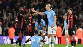 الغاني أنطوان سيمنيو وإيرلينغ هالاند