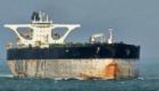 ناقلة نفط روسية بقبضة أمريكا.. أزمة في عرض الأطلسي؟