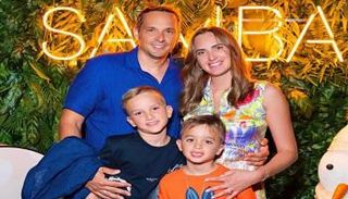 فلاد ونيكي بقمة المليار متابع 2026