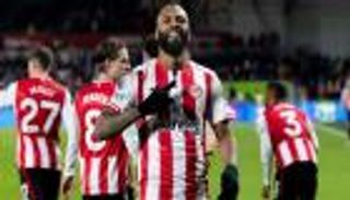 رحلة إيغور تياغو.. من بائع فاكهة إلى قناص جديد بالبريميرليغ