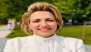 الخبيرة التقنية وردة بايليش برشاد 