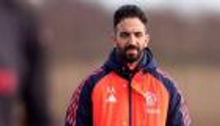 بعد أيام من إقالته.. مورينيو يمهّد عودة أموريم إلى التدريب مجددا