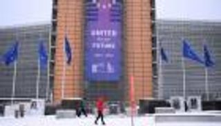 أوروبا تتحرك دبلوماسيا لاحتواء أزمة غرينلاند.. ووحدة الناتو في اختبار