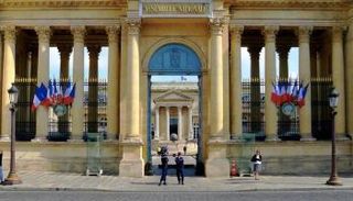 مقر البرلمان الفرنسي