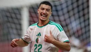 مازا نجم منتخب الجزائر