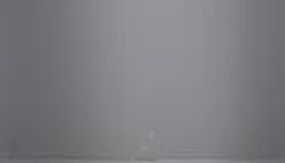 عواصف قاسية تضرب شمال أوروبا تعطل الكهرباء والنقل وتغلق مصانع