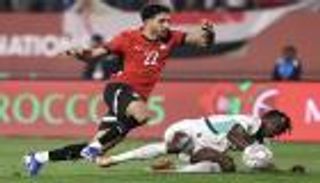 بهدف تاريخي.. عمر مرموش يشعل قمة مصر وكوت ديفوار (فيديو)