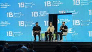 جلسة فتح الآفاق لصناع المحتوى على "لينكد إن"