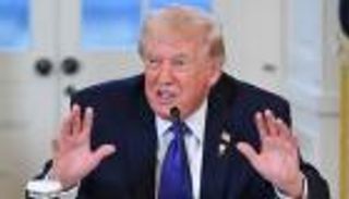 &laquo;اتفاق قبل فوات الأوان&raquo;.. ترامب يهدد كوبا و&laquo;يدعم روبيو لرئاستها&raquo;