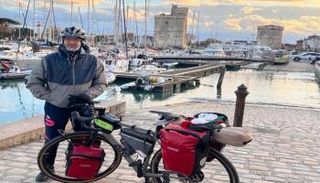 المشجع إسماعيل سكيرة