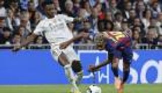 معلق مباراة برشلونة وريال مدريد في نهائي كأس السوبر الإسباني 2026