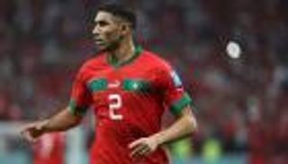 &laquo;لم يستعد كامل لياقته&raquo;.. مفاجأة مدرب باريس سان جيرمان عن حكيمي