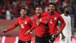 البطاقات الصفراء تهدد منتخب مصر أمام السنغال