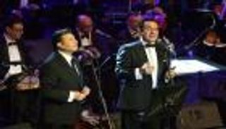 بعد تعرضه لأزمة صحية مفاجئة.. محمد ثروت يدعم هاني شاكر برسالة مؤثرة