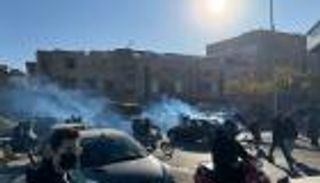 15 يوما من احتجاجات إيران.. 116 قتيلا و60 ساعة بدون إنترنت