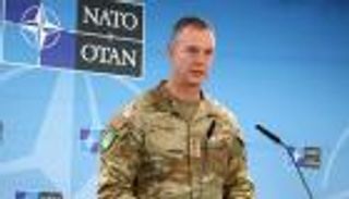 قائد الناتو يمسك &laquo;عصا غرينلاند&raquo; من المنتصف.. تفهم قلق ترامب وطمأن الحلف