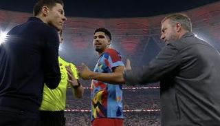 تشابي ألونسو وهانز فليك