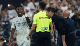 سيميوني وفينيسيوس