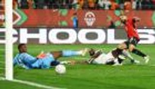 صلاح ثالثا.. الفرعون يتفوق على ميسي ورونالدو في قائمة دولية