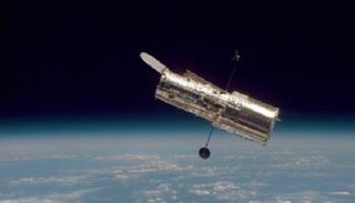 تلسكوب هابل يقترب من انتهاء الرحلة بعد نصف قرن في السماء