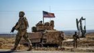 &laquo;غيوم الحرب&raquo; تلبد سماء المنطقة.. سحب قوات أمريكية وبريطانية من الشرق الأوسط