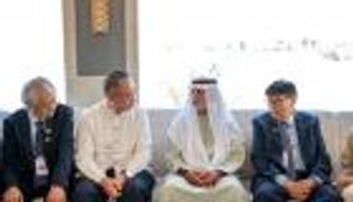 نهيان بن مبارك يستقبل أعضاء لجنة التعاون العلمي والتكنولوجي الإسلامية