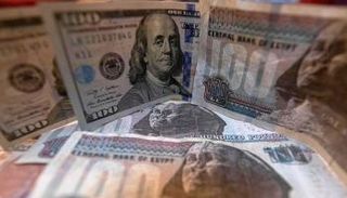 الجنيه المصري والدولار- أرشيفية