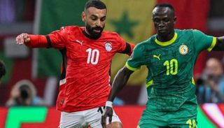 ماني وصلاح في مباراة مصر والسنغال