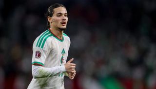 حاج موسى نجم منتخب الجزائر