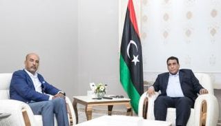 المنفي والكوني