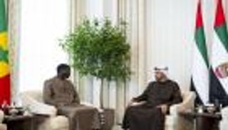 محمد بن زايد يبحث مع رئيس السنغال تعزيز مسارات التعاون