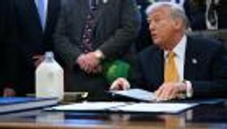 تهدئة أم مناورة؟.. ترامب: القتل والإعدامات في إيران توقفا