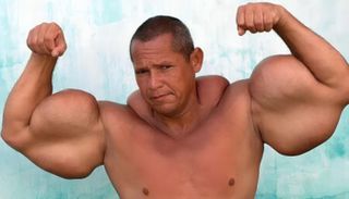  لاعب كمال الأجسام باباي البرازيلي