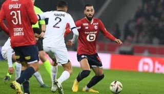 النجم الجزائري نبيل بن طالب