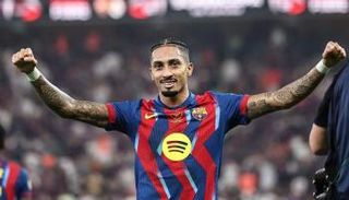 رافينيا نجم برشلونة