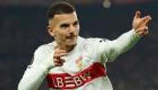 وضع خطة العودة.. بوعناني &laquo;المُحبط&raquo; يبعث رسالة لمدرب الجزائر 