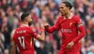 &laquo;سيدعمنا&raquo;.. قائد ليفربول يشعر بالأسف تجاه محمد صلاح