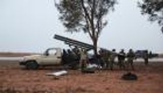 رغم مطالبة أمريكا بوقف الهجوم.. الجيش السوري يسيطر على &laquo;الطبقة&raquo; بالرقة