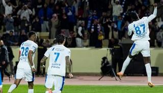 الهلال متصدر الدوري السعودي