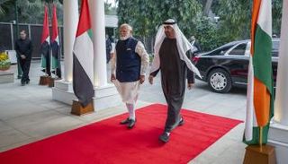 الشيخ محمد بن زايد آل نهيان رئيس دولة الإمارات ورئيس وزراء الهند