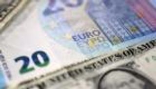 اليورو ينخفض لأدنى مستوى في 7 أسابيع.. ما علاقة غرينلاند؟