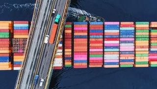 سلاسل التوريد