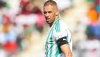 &laquo;لم يكن يعرف أفريقيا&raquo;.. سليماني يهاجم مدرب الجزائر السابق