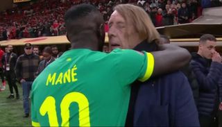 كلود لوروا وساديو ماني